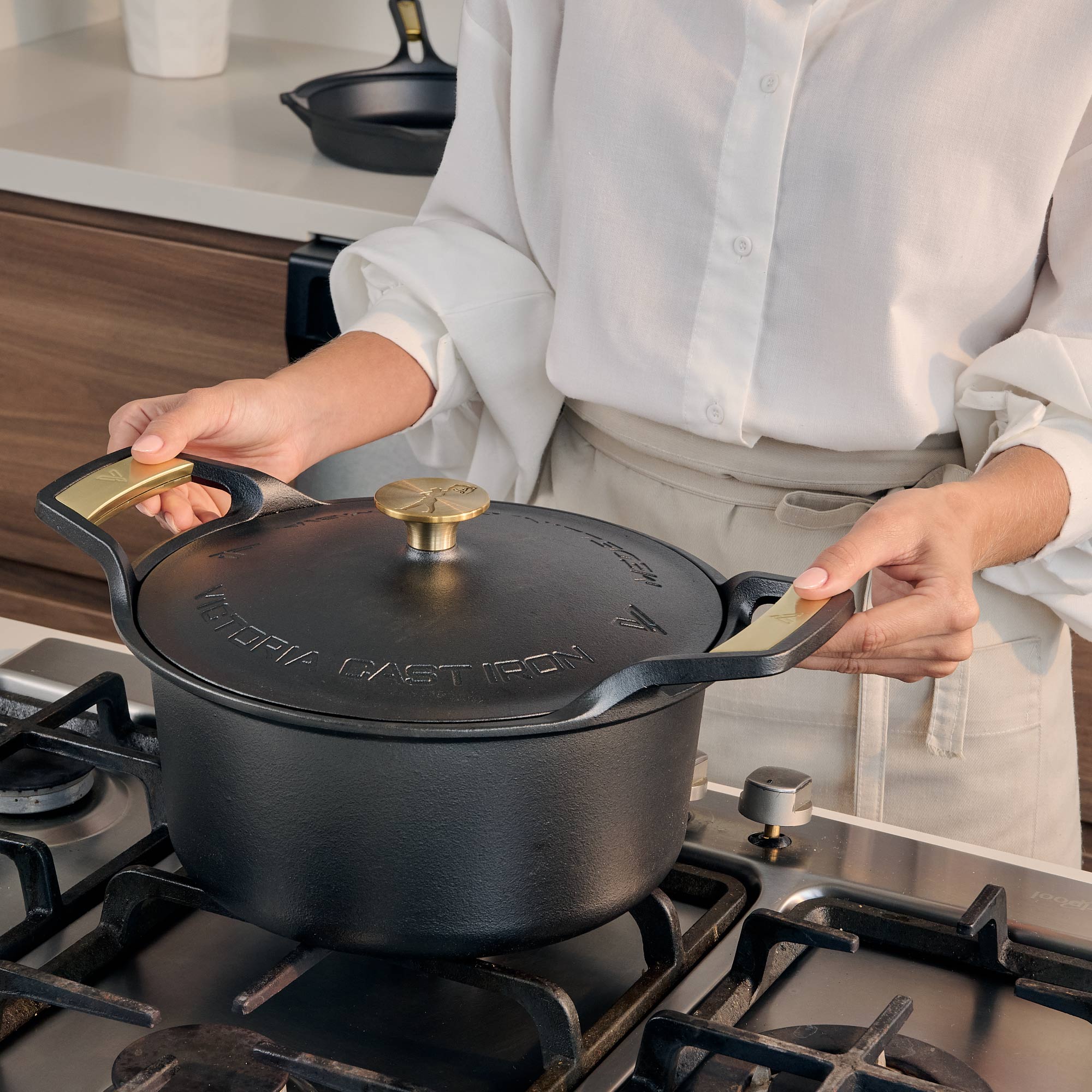 Horno Holandés de Hierro Fundido Olla 5.7 Litros Soft - Image 6